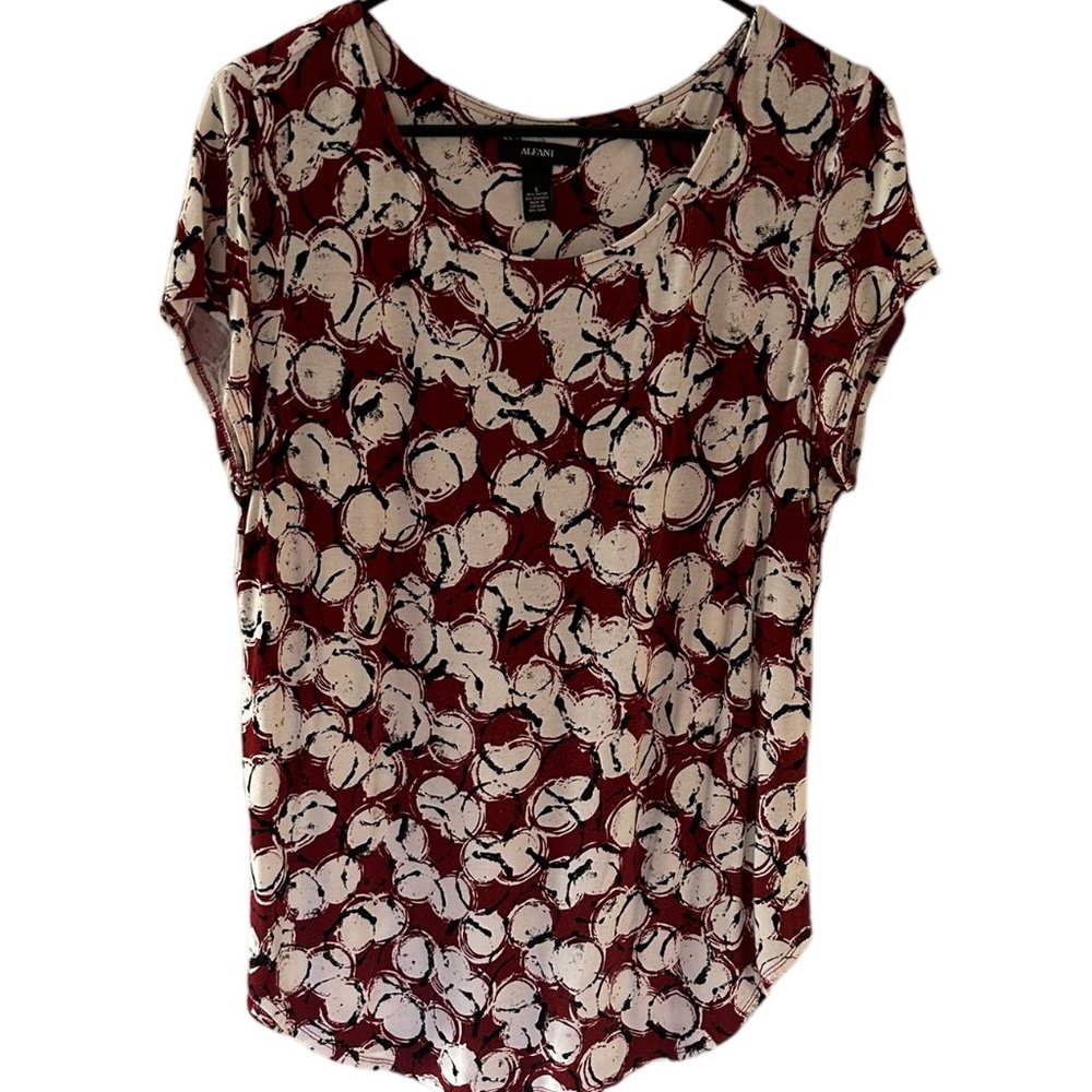 Alfani Women's LG printed Pullover Blouse. Red and White. 364
